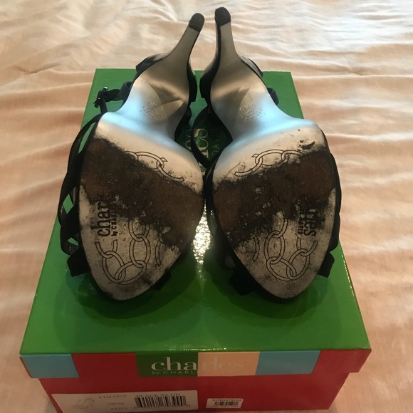 Black strappy sandals- by Charles David - Picture 4 of 6